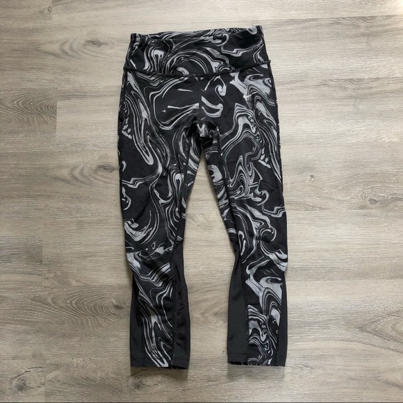 Nike Pants - Nike Power Epic Lux Crop Tights